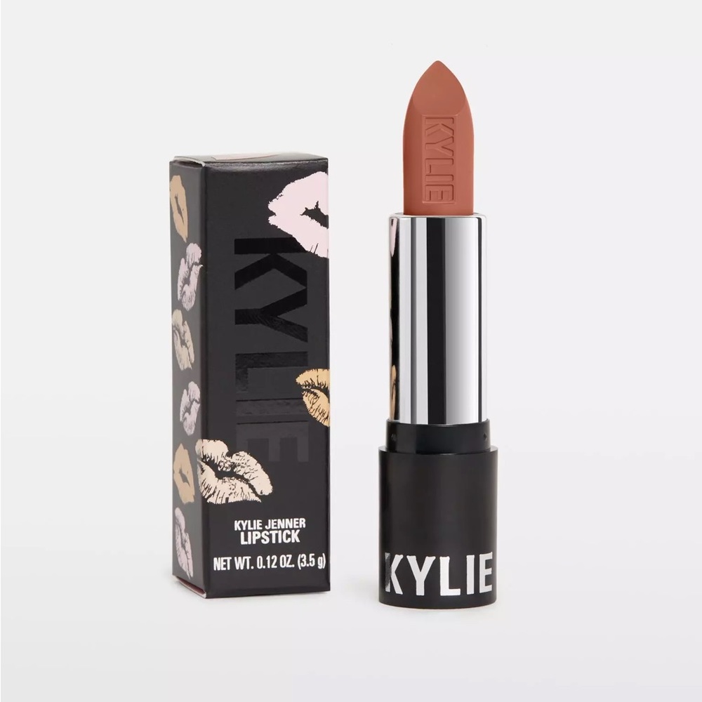 kylie cosmetics cosmic lipstick